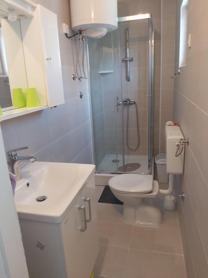 Apartments Iva I Marko 산책길 외부 사진