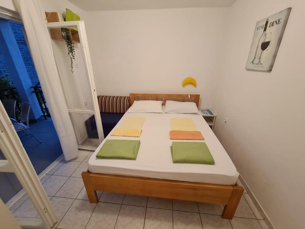 Apartments Iva I Marko 산책길 외부 사진