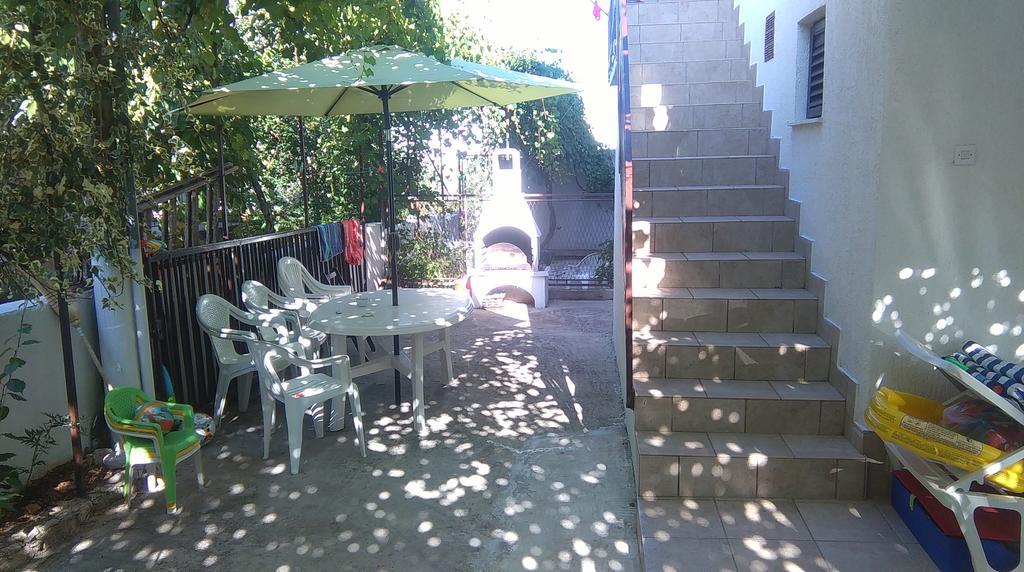 Apartments Iva I Marko 산책길 외부 사진